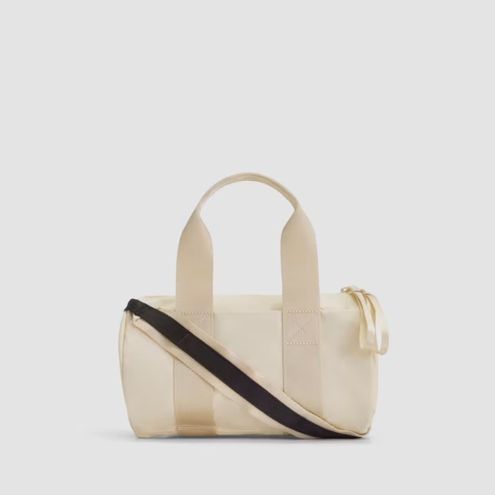 EVERLANE NWT The Recycled Nylon Crossbody bag in Beige